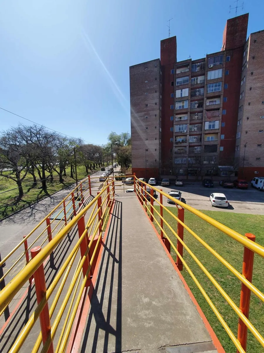 Departamento en Avenida Castañares 4700