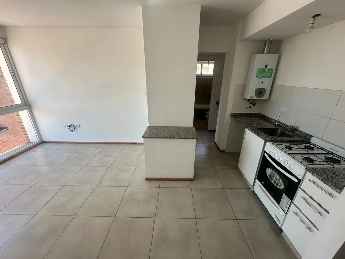 Departamento en Avenida Ovidio Lagos 700