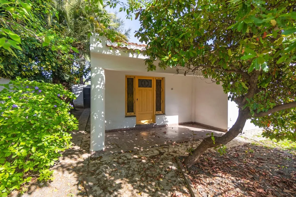 Casa en Laureano Oliver 1800