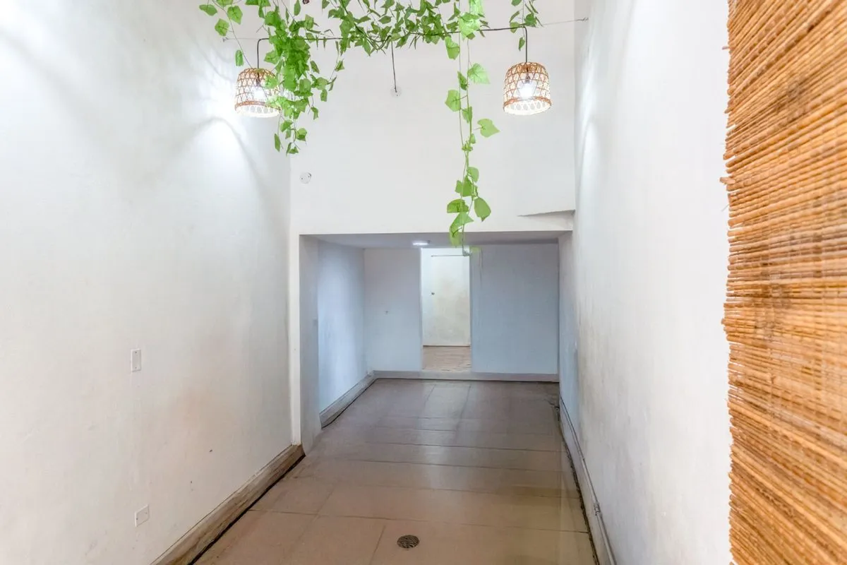 Local Comercial en Corrientes 1700