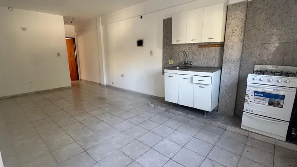 Departamento en Centenera 2000