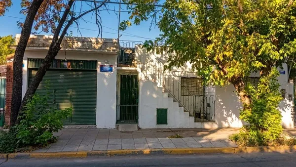 P H en Teniente Ibáñez 3100