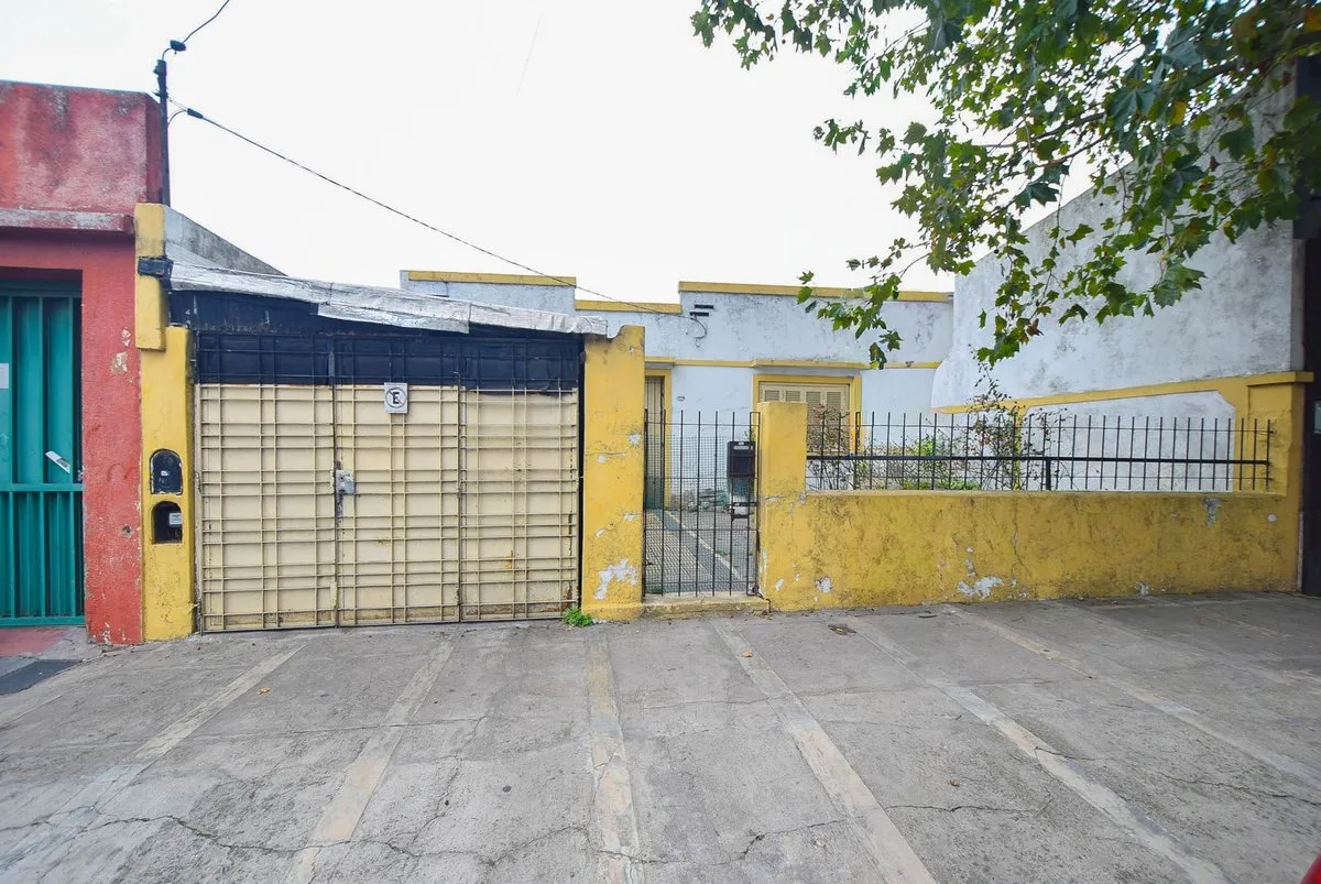 Casa en Moreno 4000