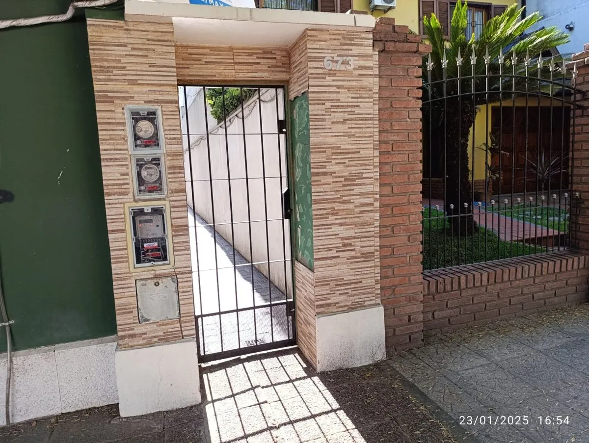 P H en Ingeniero Ernesto C. Boatti 600