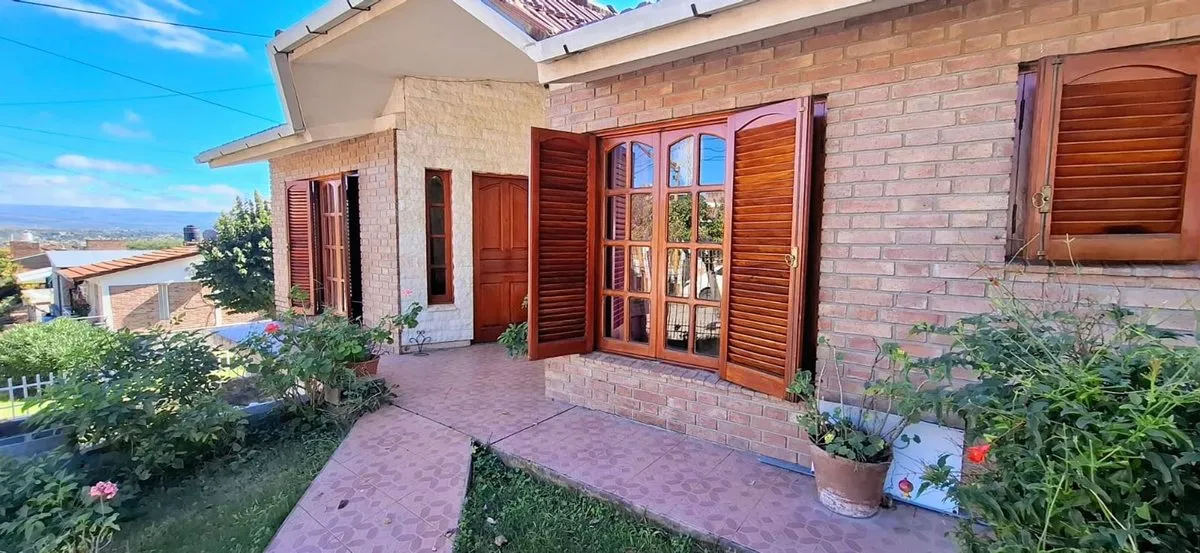 Casa en Mendoza 300