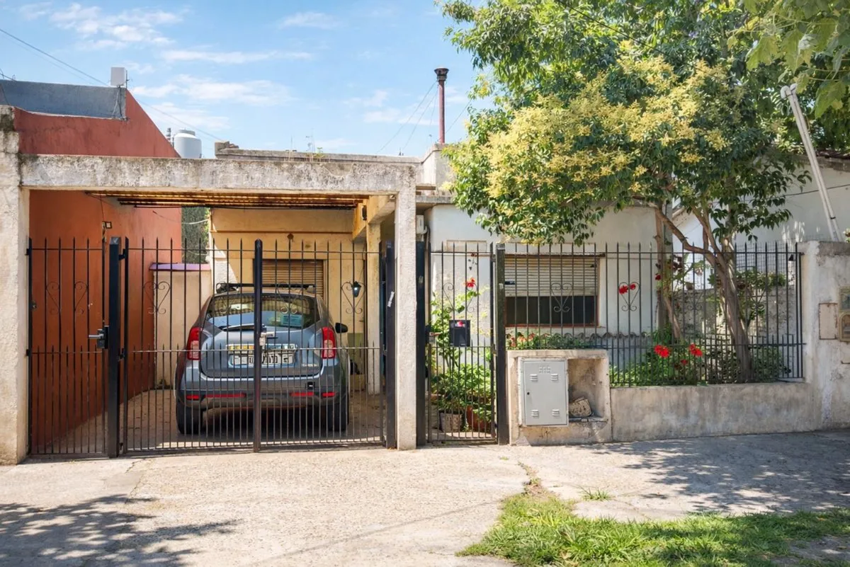 Casa en Mansilla 2700