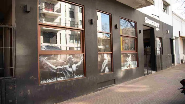 Local Comercial en 42 E/ 4 y 5 400