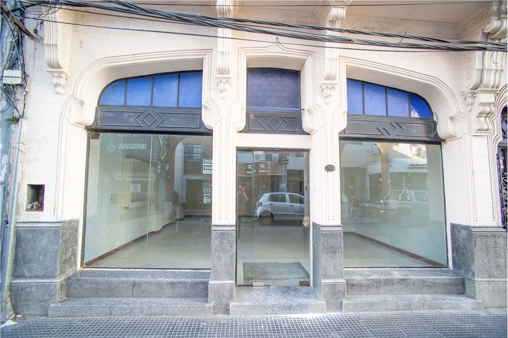 Local Comercial en Eva Perón 2600