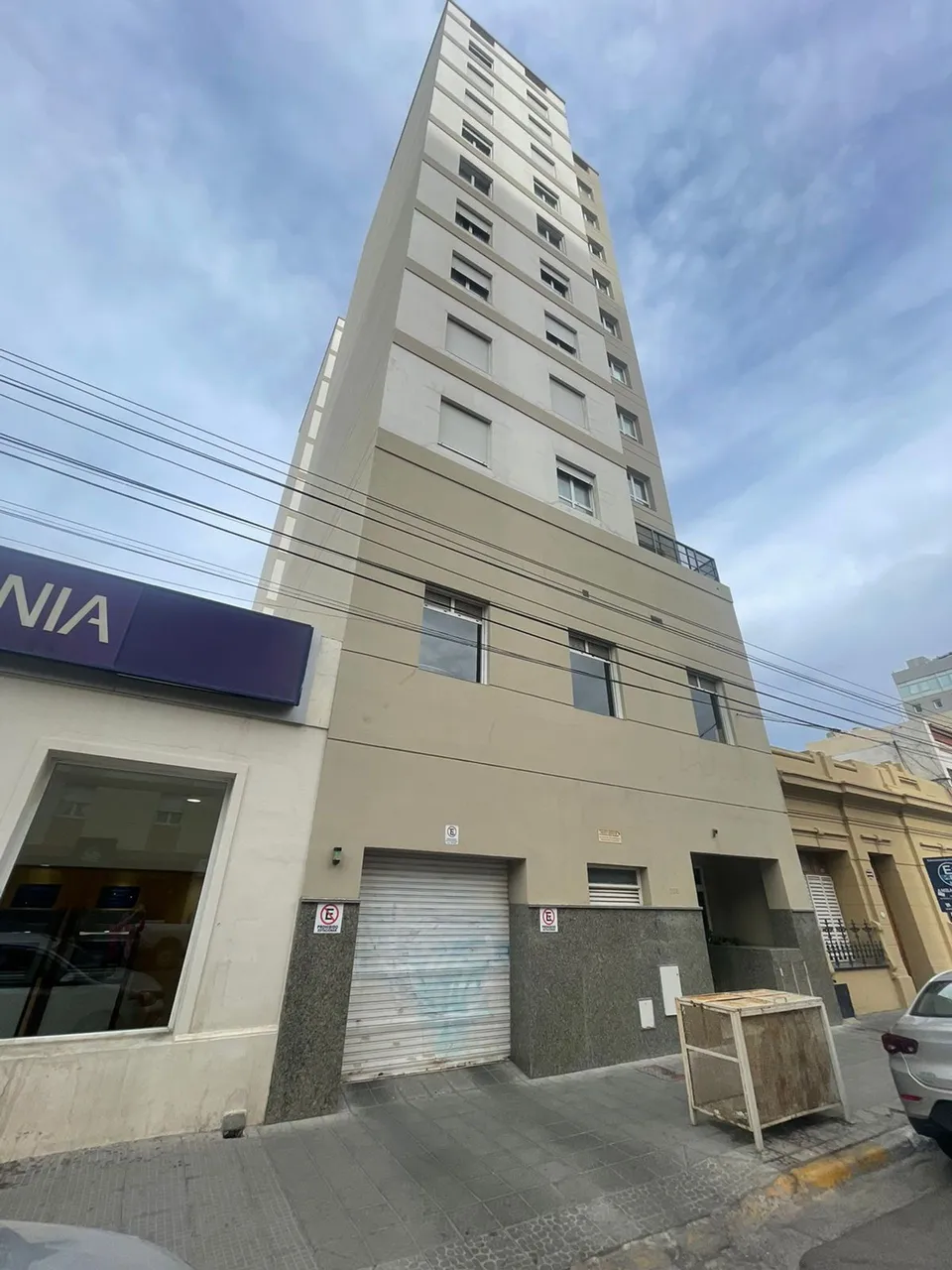 Departamento en Avenida Rivadavia 200