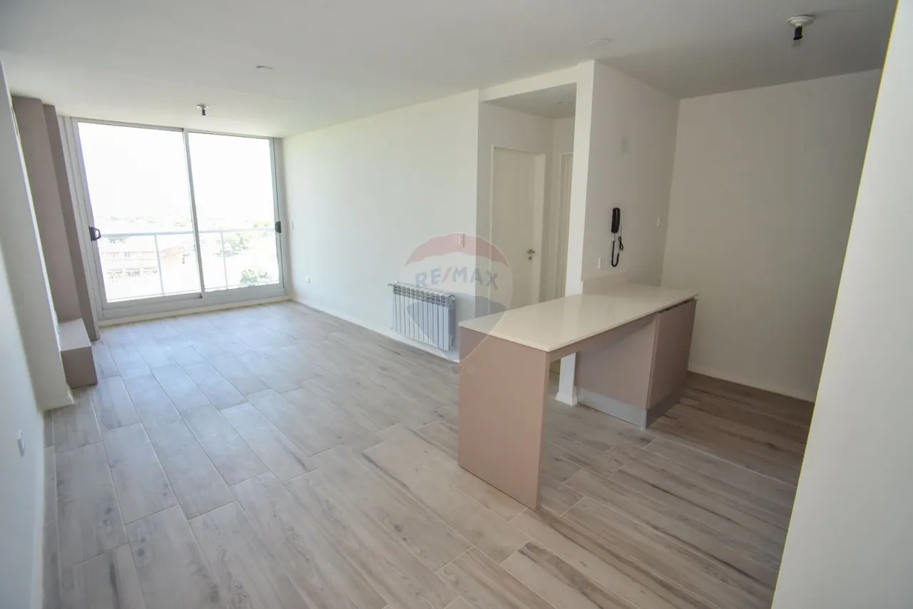 Departamento en Alvear 2600