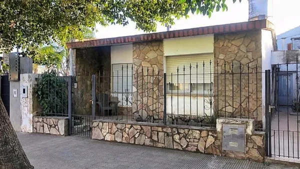 Casa en 4 de Agosto 1300