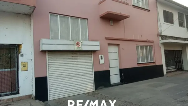 Casa en Calle Obligado 300