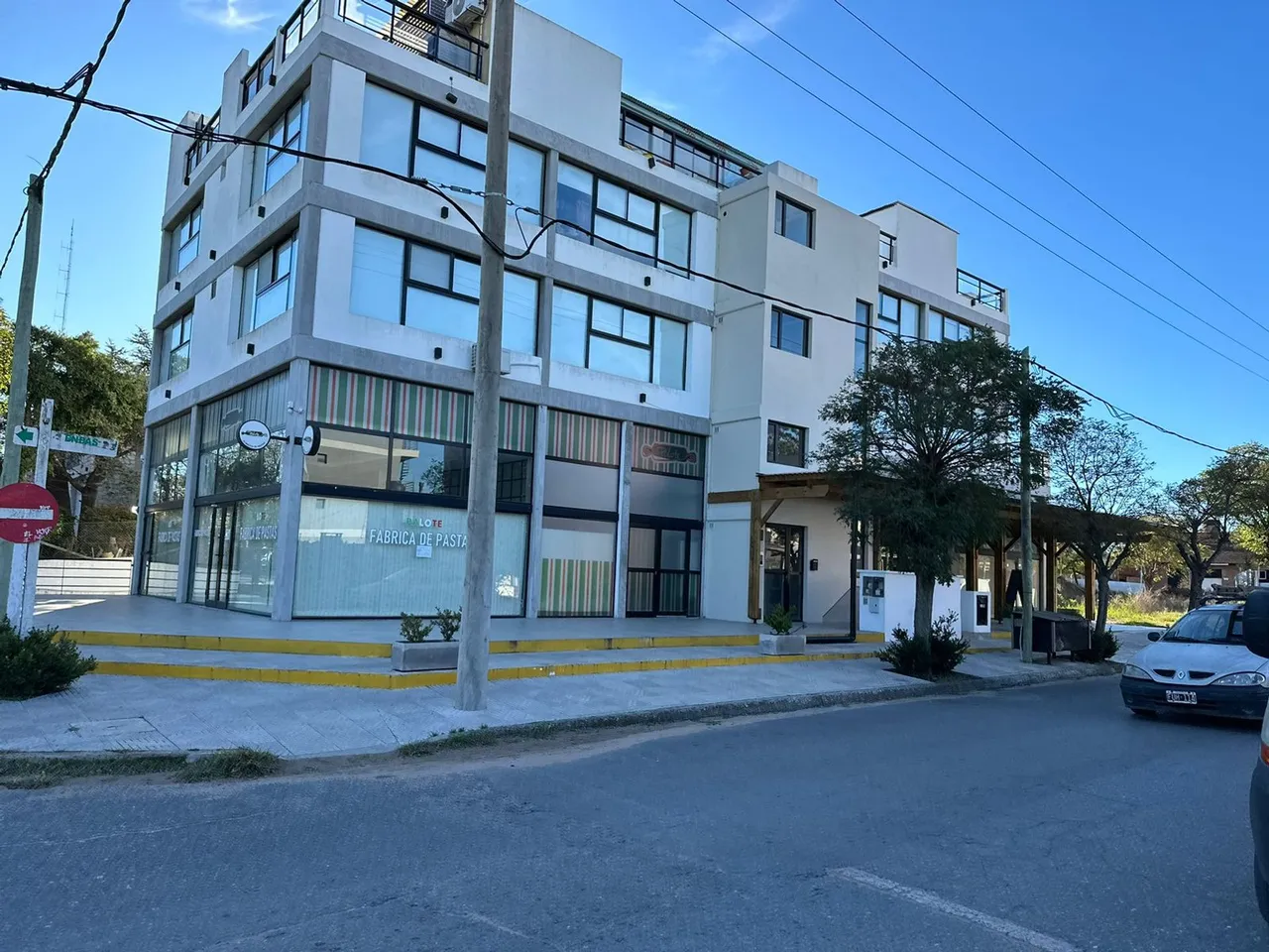 Departamento en Eneas 600