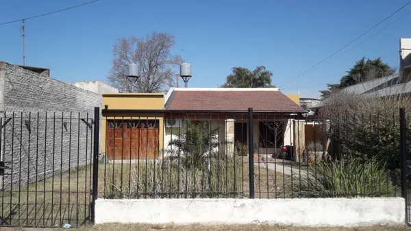 Casa en M. de Azcuénaga 1300