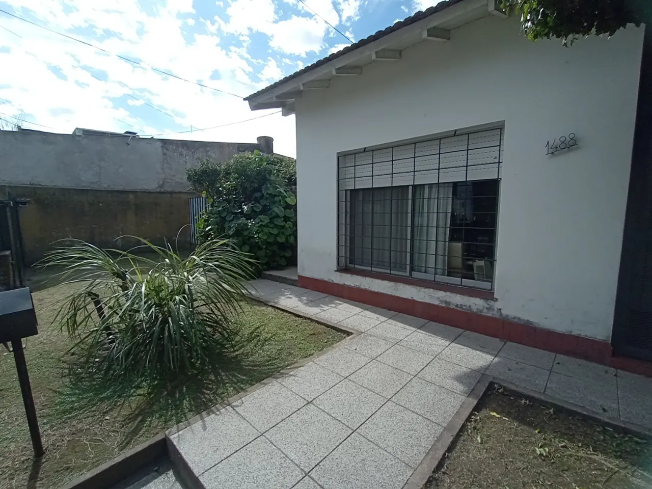 Casa en Almirante Brown 1400