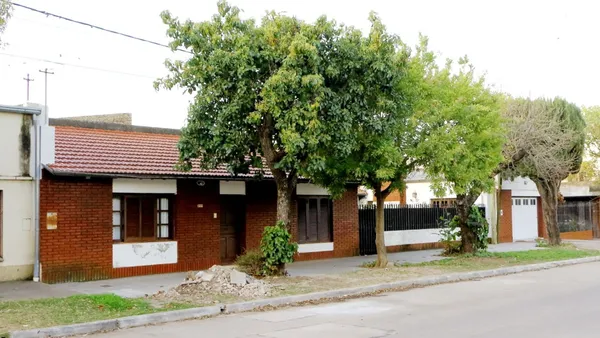 Casa en Almafuerte 1500