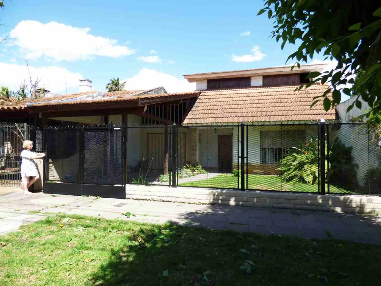 Casa en Florencio Varela 100