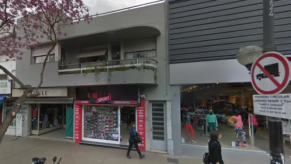 Local Comercial en 12 e/ 59 y 60