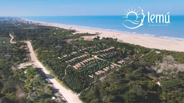 Terreno en Paseo 168 e/ Avenida 3 y Playa Mza 3 Lote 4
