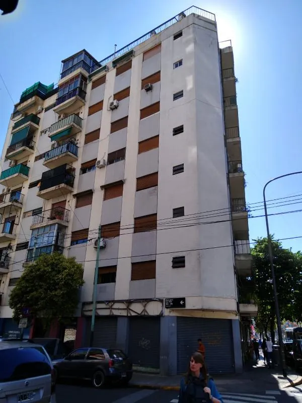 Departamento en Sarmiento al 2800