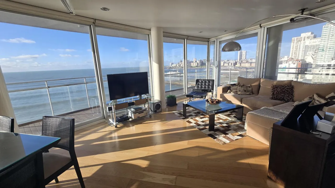 Departamento en Venta Departamento Boulevard Maritimo P. P Ramos 1600. Punta Iglesia