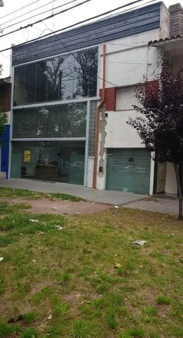 Local Comercial en LIBERTAD al 4900