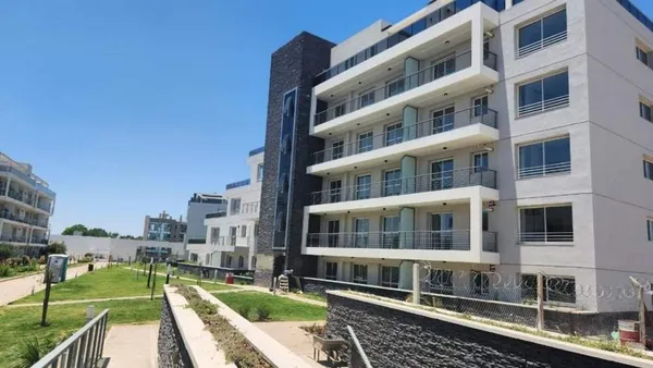 Departamento en FONTANAS DEL SUR II - BUNGE 4450 - 2 DORM (4 B) Balcon - Cochera