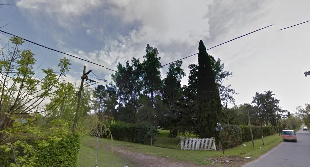 Terreno en 12 esq. 478