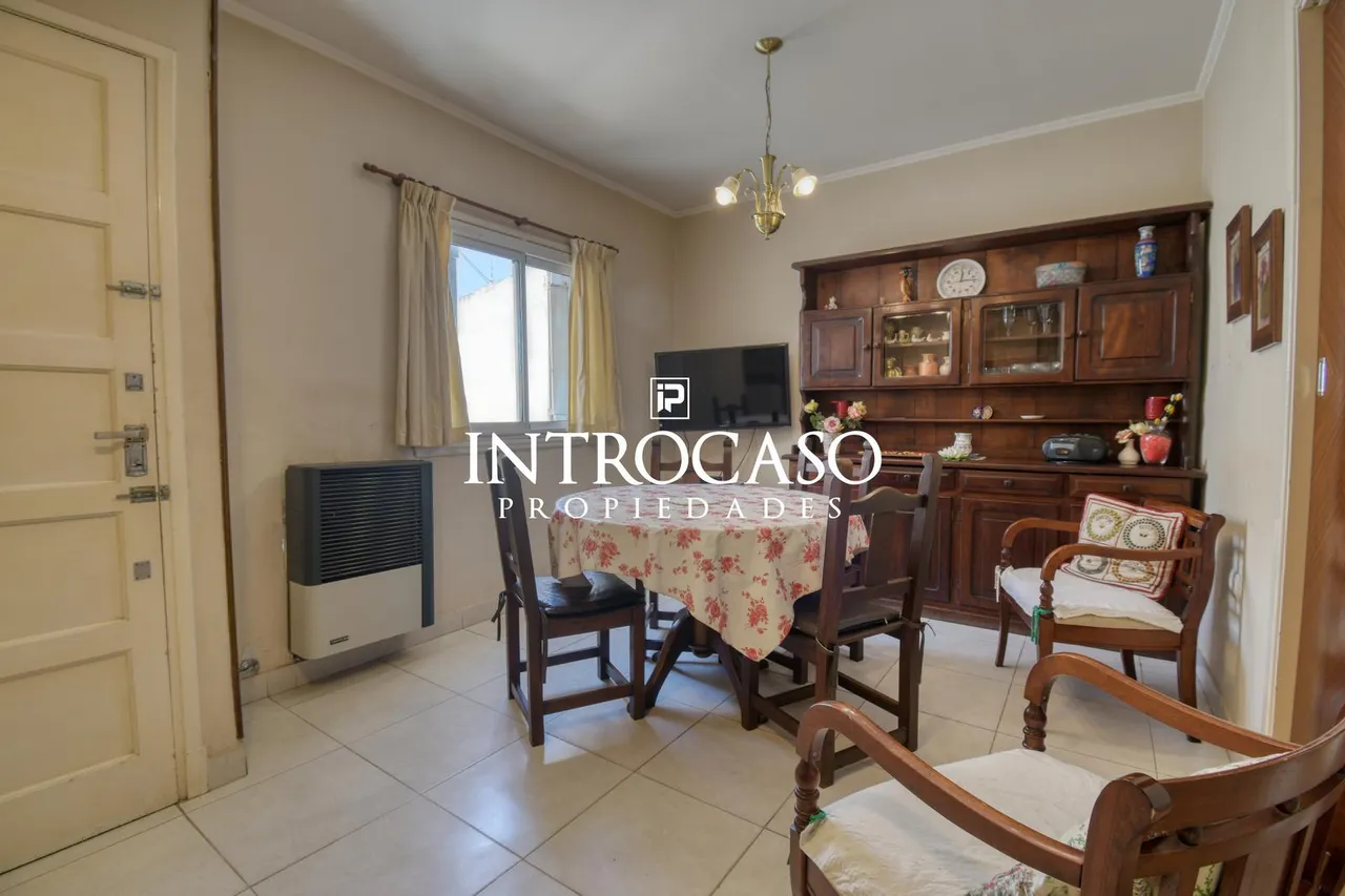 Departamento en Arenales al 2700