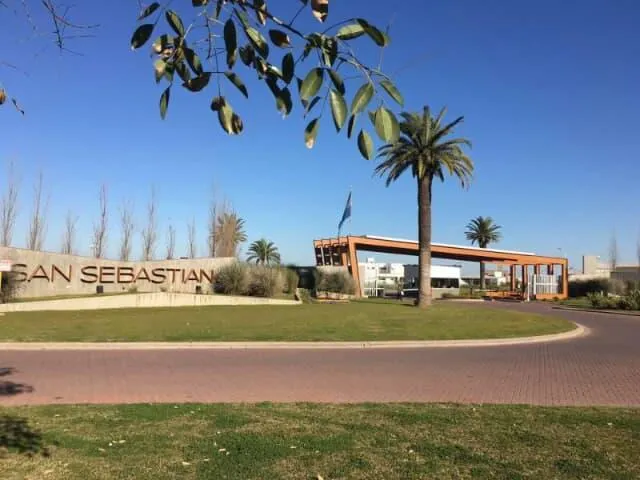 Terreno en Av. Fuerza Aerea 1451-1581