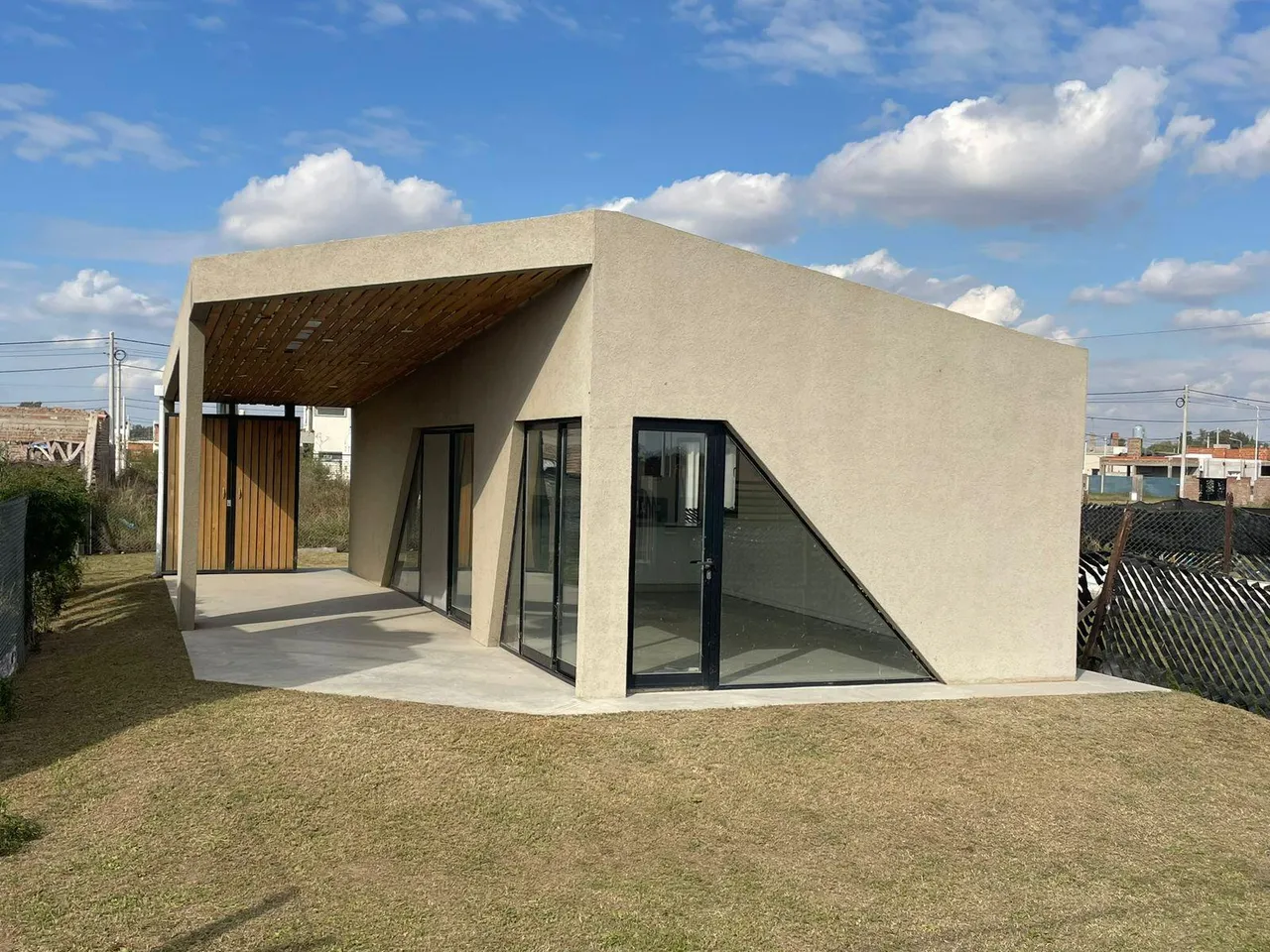 Casa en Casa Loft a Estrenar Cerezo 900 en Ecopueblo, Alvear