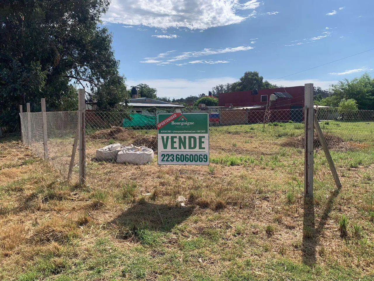 Terreno en Los Granados y Lahille