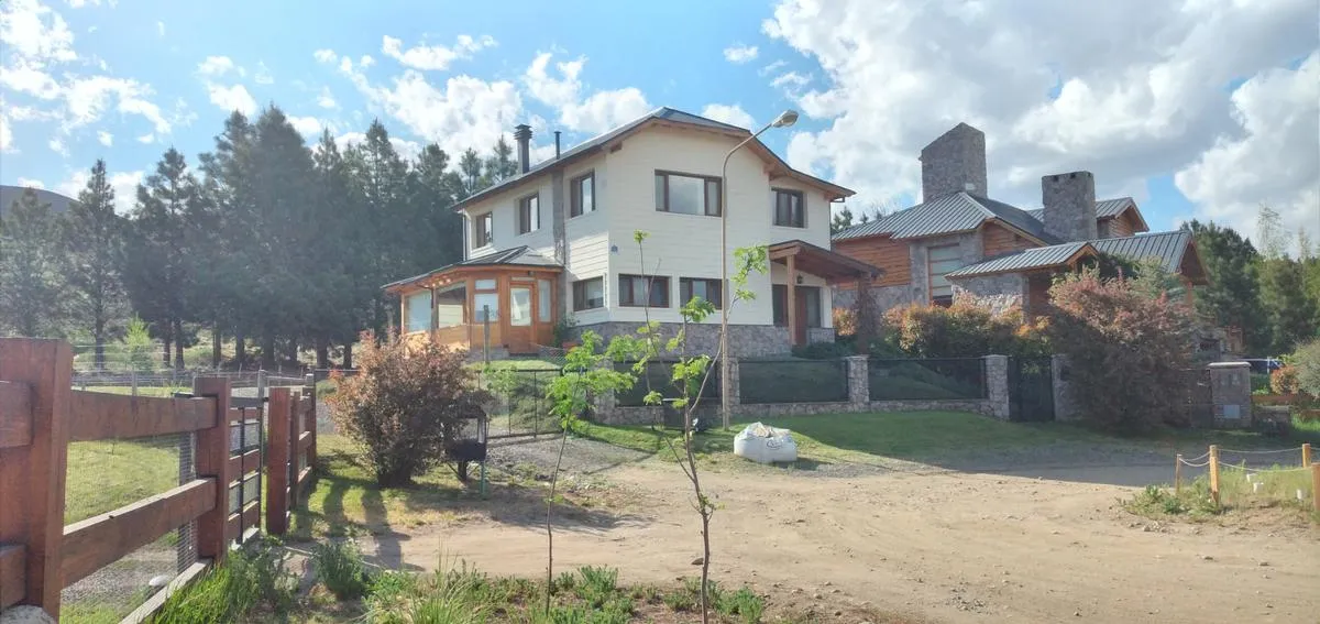 Casa en B° El Hípico - Junin de los Andes