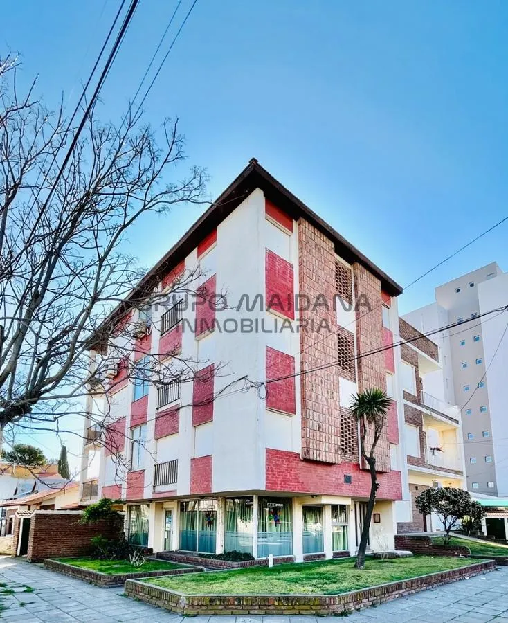 Departamento en DORREGO al 300
