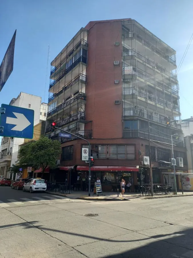 Departamento en Chacabuco al 200