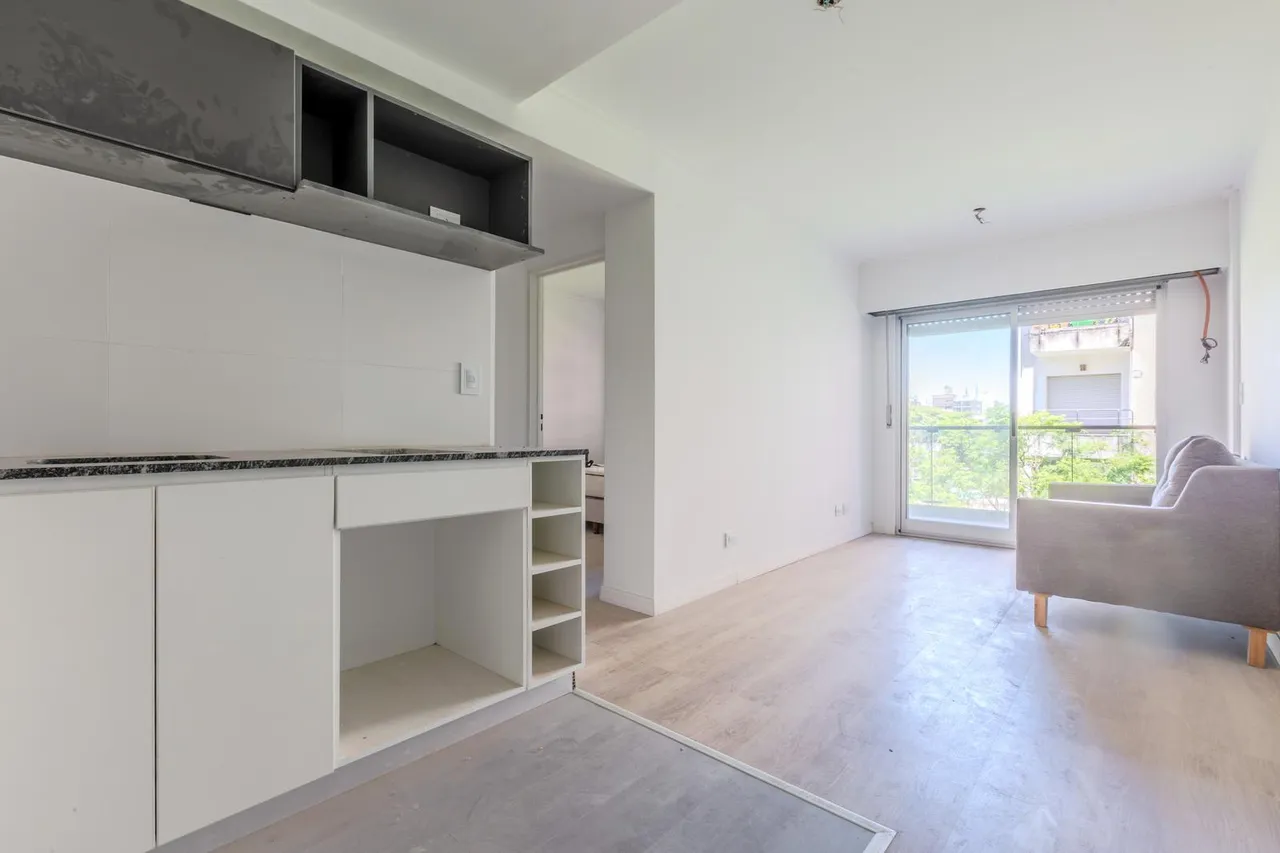 Departamento en Alem al 1500