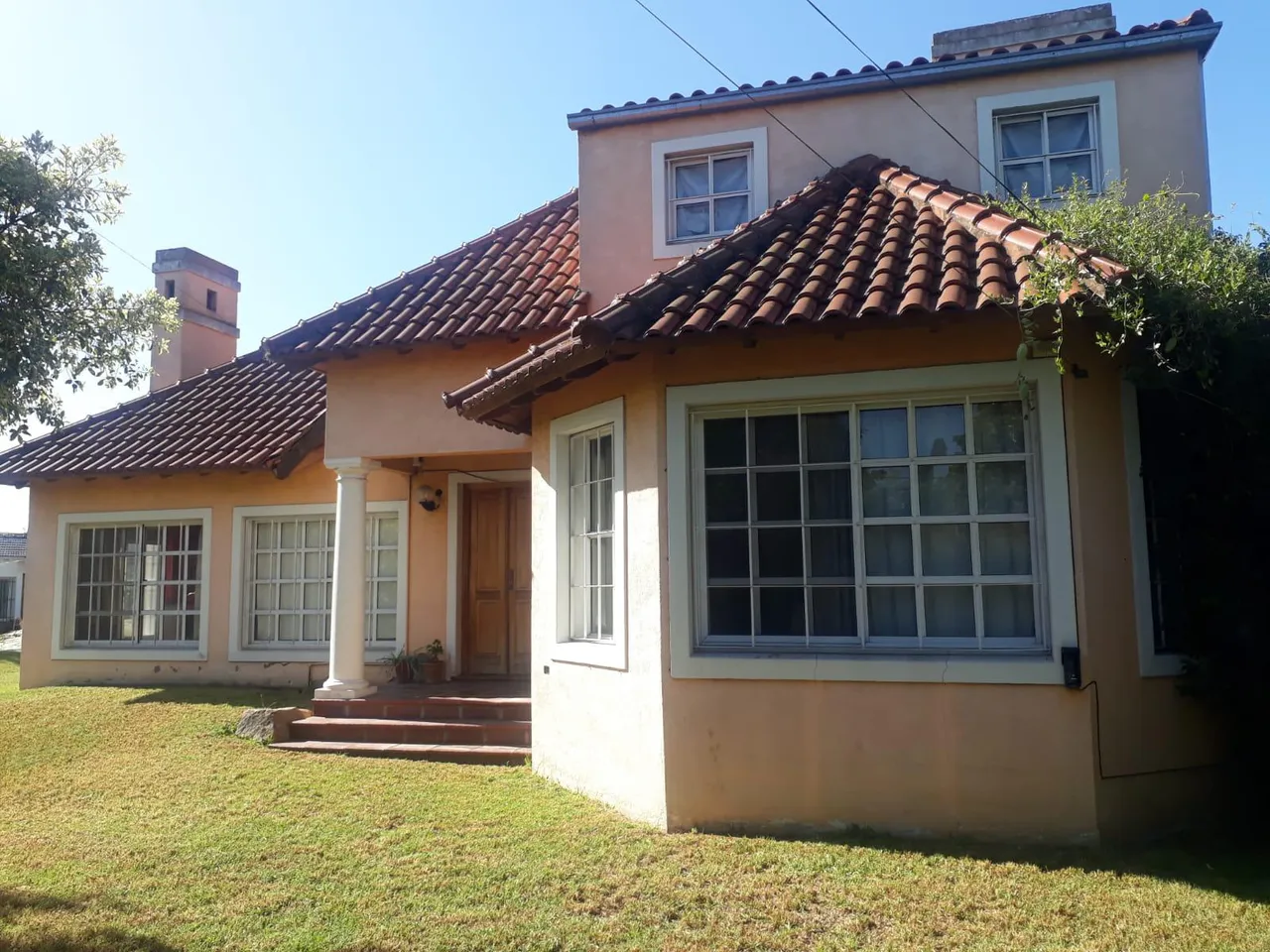 Casa en Marcos Sastre al 2200