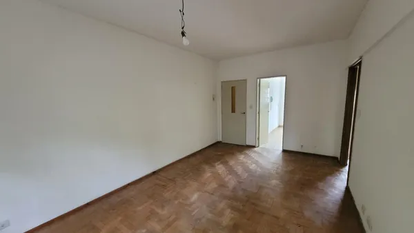 Departamento en Cerrito 817 02-02
