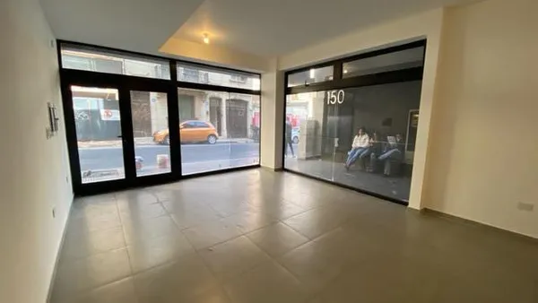 Local Comercial en Lanin 9-Fructuoso Rivera 150 Local PB