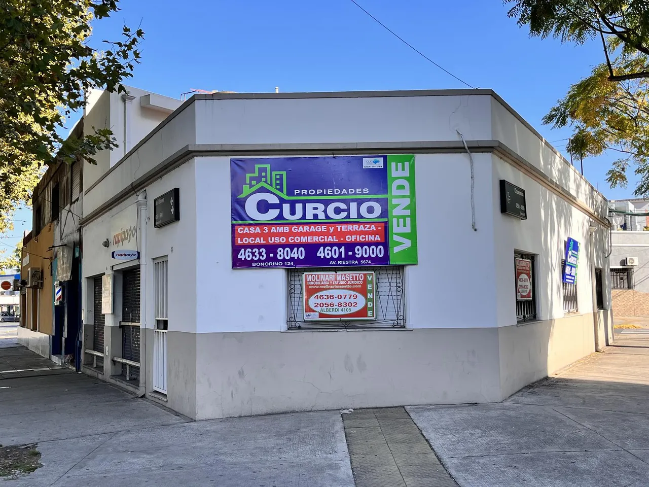 Casa en AV. OLIVERA al 600