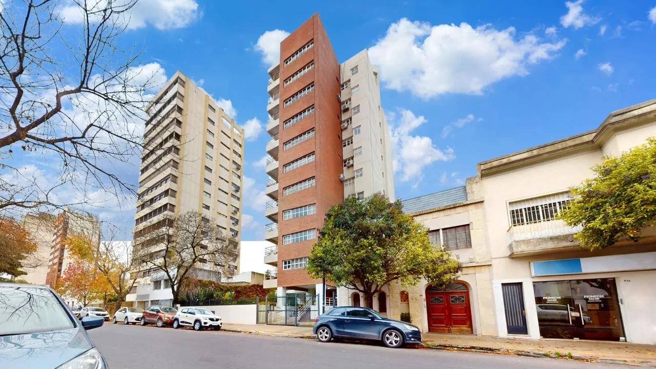 Departamento en 46 e/ 11 y 12 n 834 Piso 6 Dto A