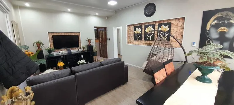 Casa en Sarandí al 5300