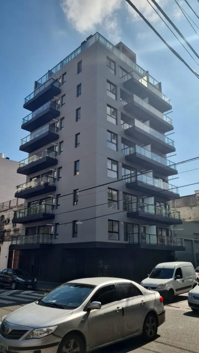 Departamento en ARAOZ Y JUFRE al 300