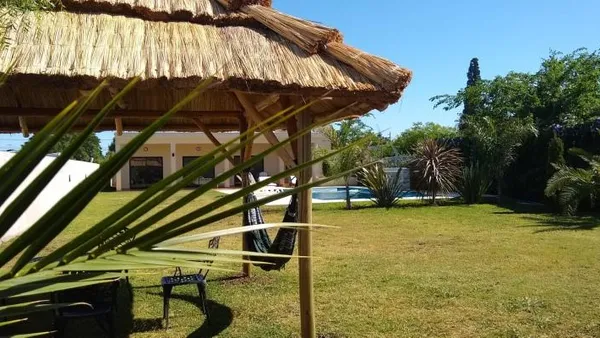 Quinta en Olavarrieta e/ Alvear y Constitución