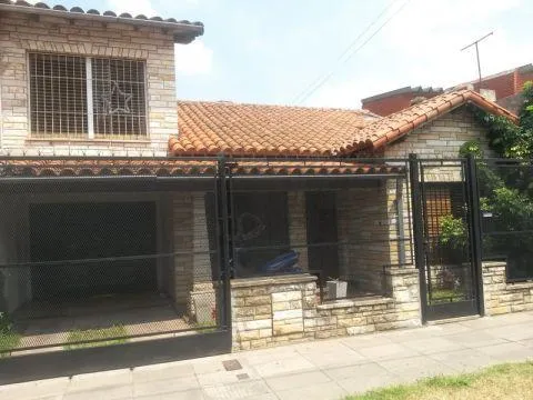 Casa en Helguera al 300