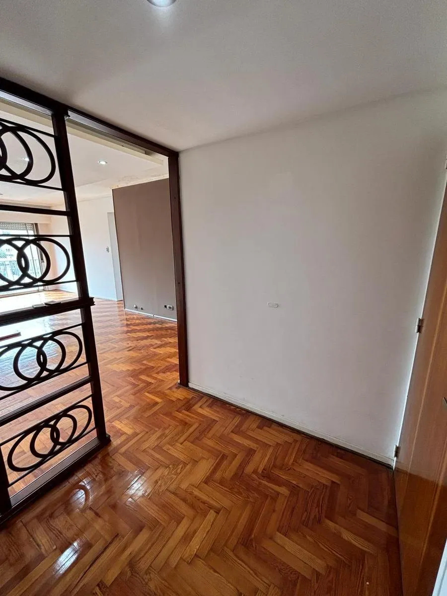 Departamento en ANATOLE FRANCE 1872