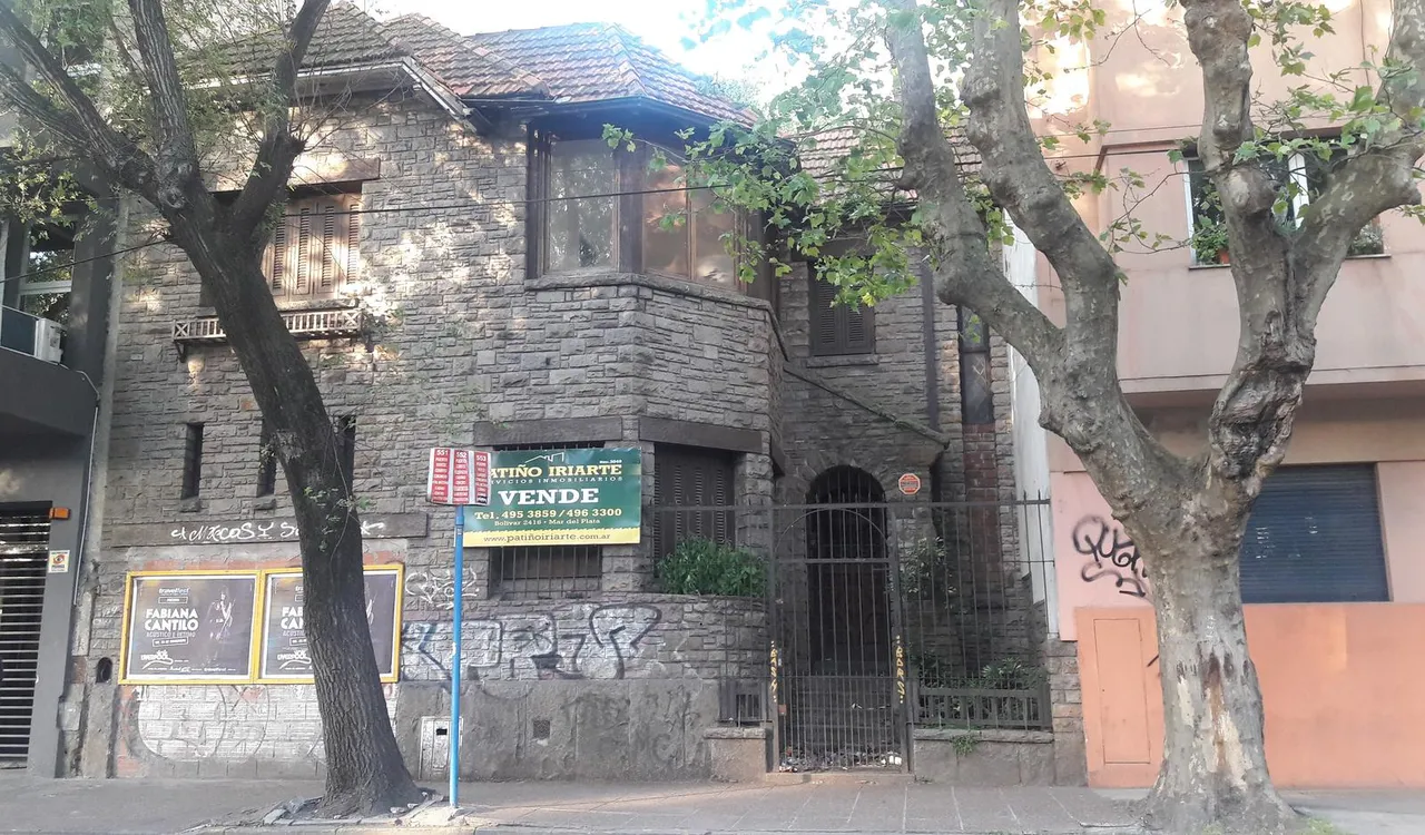 Casa en Diagonal Alberdi al 2600