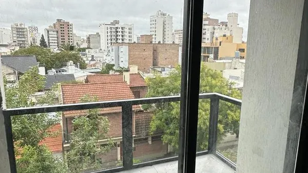 Departamento en RODRIGUEZ 602 esquina 12 de OCTUBRE