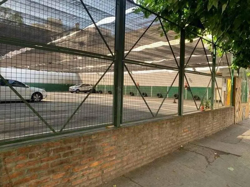 Terreno en Anatole France al 2000