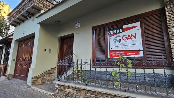 Casa en Casa en Venta Santiago del Estero al 1237 - 4 Dorm